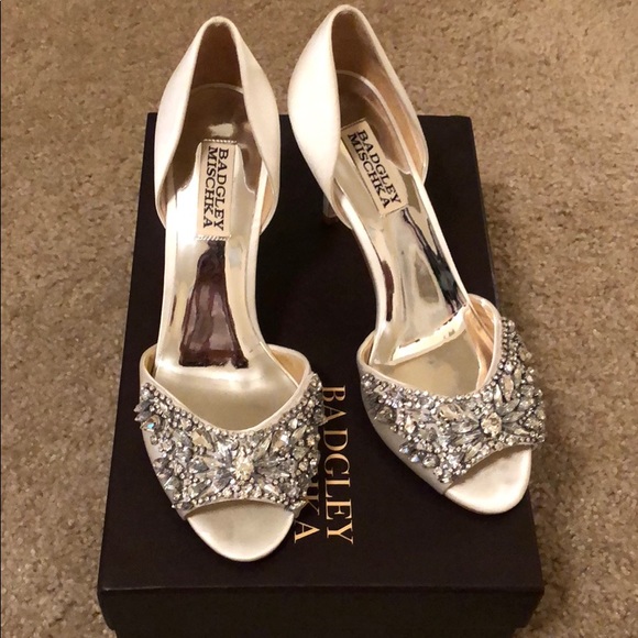 poshmark wedding shoes